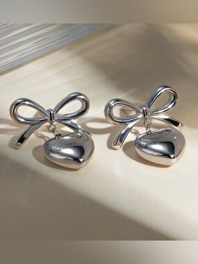 Silver Bow Heart Earrings